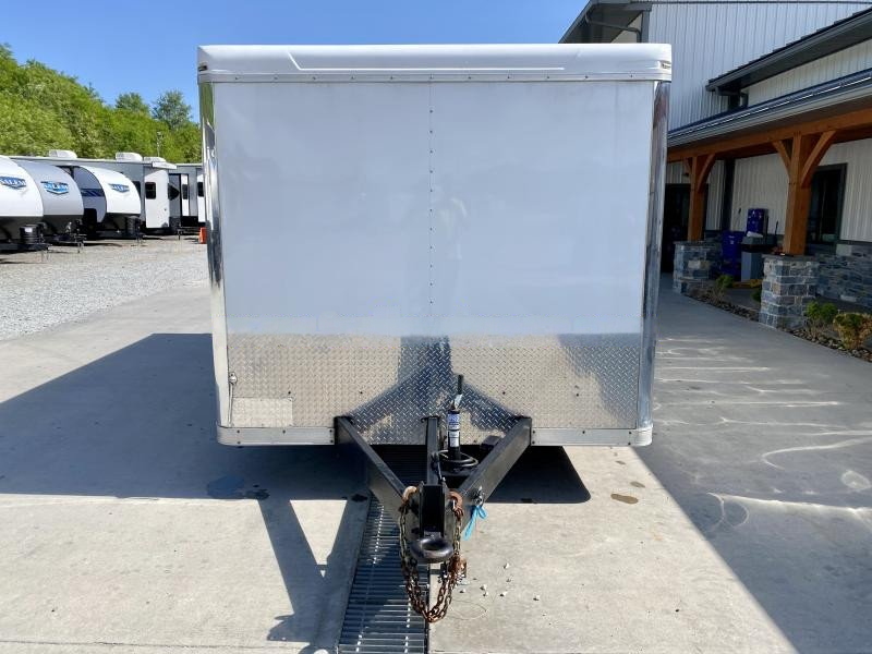 USED 2020 Bravo Trailers 8.5x16' Enclosed Car Hauler 9990# GVW * RAMP DOOR * 6'6" INTERIOR * WHITE * SIDE DOOR * ADJUSTABLE COUPLER * TRIPLE TUBE TONGUE * REAR STAB JACKS - Image 2