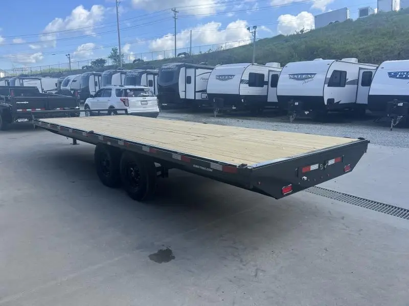 2024 Sure-Trac 102x22 Flatbed Deckover Trailer 15000# GVW * 8' SLIDE IN RAMPS * 10" I-BEAM MAINFRAME * CHANNEL SIDE RAIL * RUBRAIL/STAKE POCKETS/D-RINGS * ADJUSTABLE COUPLER * 12K DROP LEG JACK * LED'S - Image 13