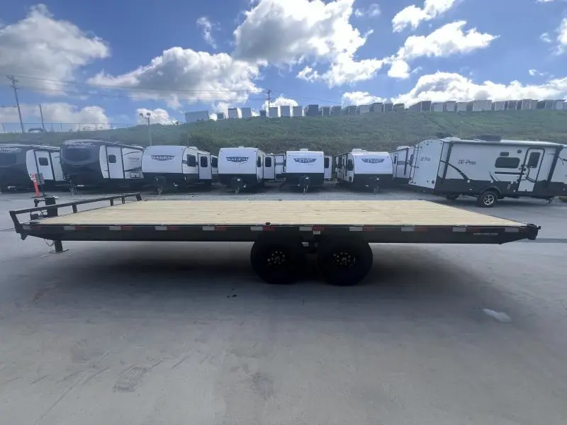 2024 Sure-Trac 102x22 Flatbed Deckover Trailer 15000# GVW * 8' SLIDE IN RAMPS * 10" I-BEAM MAINFRAME * CHANNEL SIDE RAIL * RUBRAIL/STAKE POCKETS/D-RINGS * ADJUSTABLE COUPLER * 12K DROP LEG JACK * LED'S - Image 15