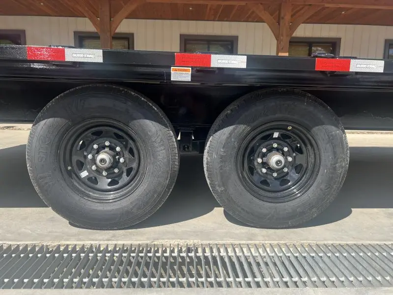 2024 Sure-Trac 102x22 Flatbed Deckover Trailer 15000# GVW * 8' SLIDE IN RAMPS * 10" I-BEAM MAINFRAME * CHANNEL SIDE RAIL * RUBRAIL/STAKE POCKETS/D-RINGS * ADJUSTABLE COUPLER * 12K DROP LEG JACK * LED'S - Image 4