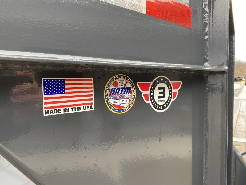 High-Performance 2024 Lamar 102x24' Deckover Power Tilt Trailer – 14000# GVW, Scissor Hoist, Spare Tire, and More - Image 4