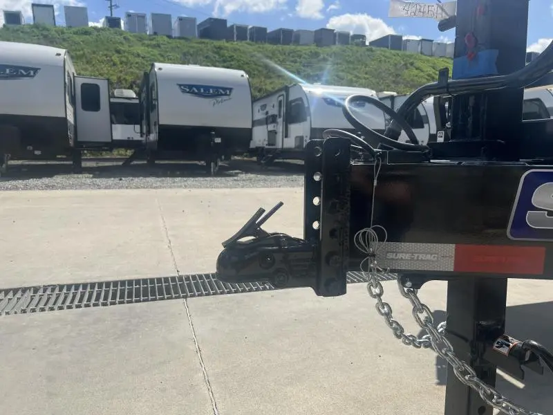 2024 Sure-Trac 102x22 Flatbed Deckover Trailer 15000# GVW * 8' SLIDE IN RAMPS * 10" I-BEAM MAINFRAME * CHANNEL SIDE RAIL * RUBRAIL/STAKE POCKETS/D-RINGS * ADJUSTABLE COUPLER * 12K DROP LEG JACK * LED'S - Image 9