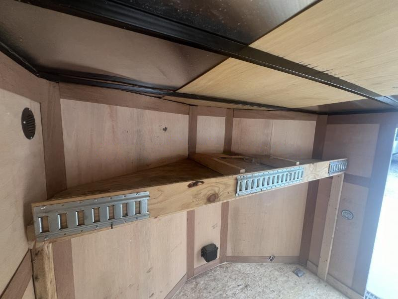 USED 2021 Wells Cargo 8.5x20 Enclosed Car Hauler Trailer * 1PC ALUMINUM ROOF * FRONT SHELF * E-TRACK - Image 5