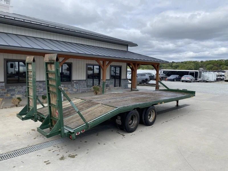 USED 1998 Hudson 102x23' Heavy Duty Air Brake Deckover Trailer – 25,700# GVW, I-Beam Construction, Stand-Up Ramps, and More - Image 21