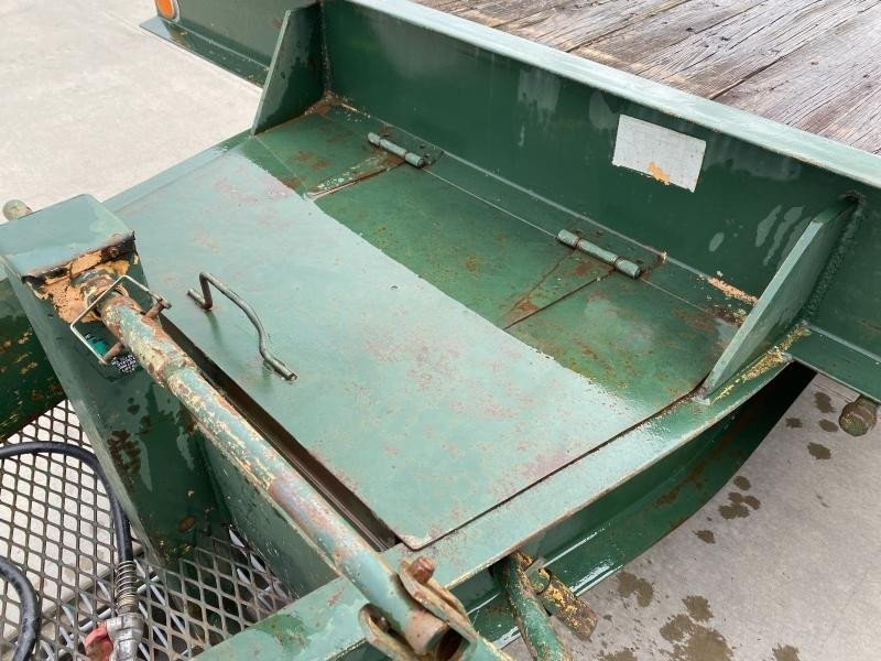 USED 1998 Hudson 102x23' Heavy Duty Air Brake Deckover Trailer – 25,700# GVW, I-Beam Construction, Stand-Up Ramps, and More - Image 13