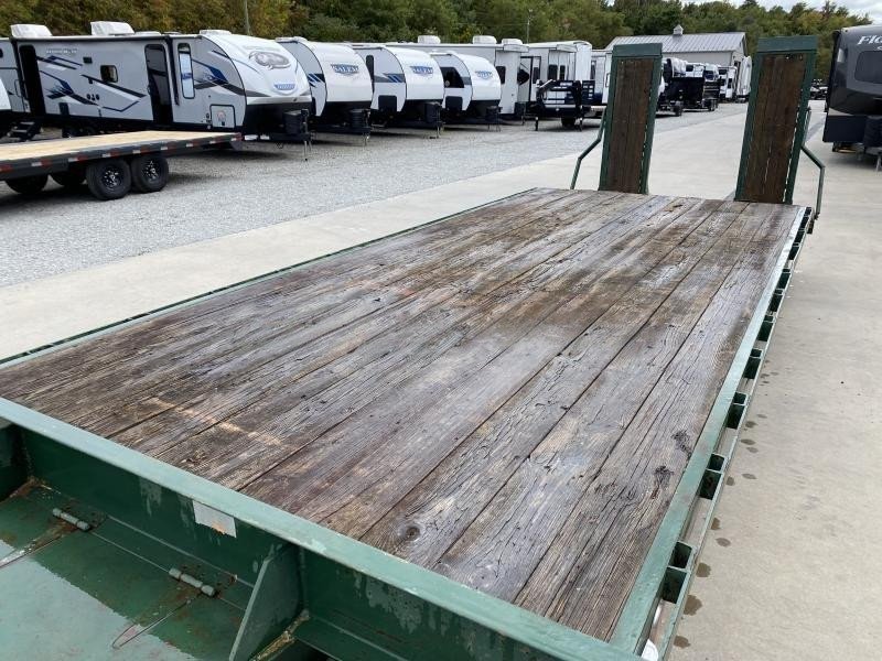 USED 1998 Hudson 102x23' Heavy Duty Air Brake Deckover Trailer – 25,700# GVW, I-Beam Construction, Stand-Up Ramps, and More - Image 12