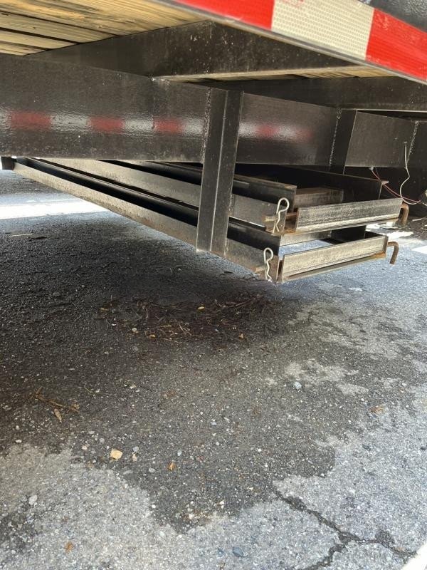 USED 2023 Carry-On 102x20' Flatbed Deckover Trailer - Image 2