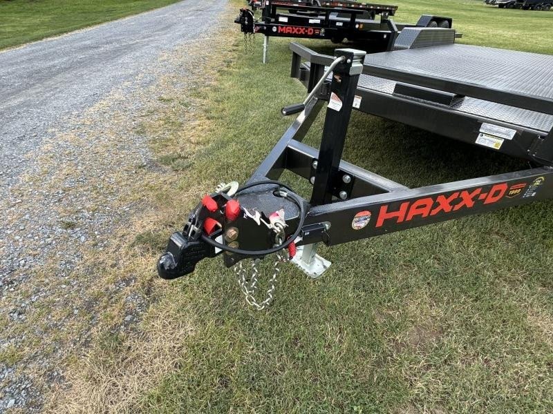 2024 MAXXD 7x18' N5X Steel Deck Car Hauler Trailer 7000# GVW * METALLIC GREY * WINCH PLATE * SLIPPER SPRINGS * 16" O.C CROSSMEMBERS/3" CHANNEL * 10GA STEEL FLOOR * RUNNING BOARDS * 5" TONGUE/FRAME * ADJUSTABLE COUPLER * DROP LEG JACK - Image 6